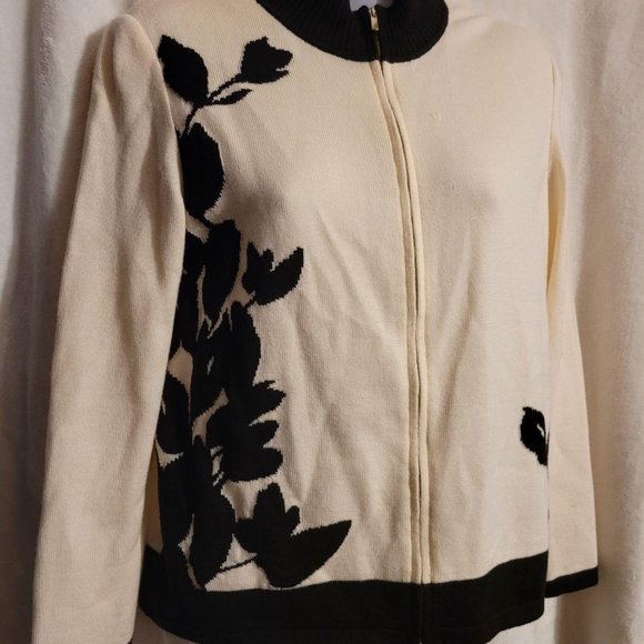 St. John Sweaters - St. John 100% Wool Beige/Black Floral Full Zip Car